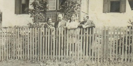 (L-R) Marianne Adolf Vera Vince